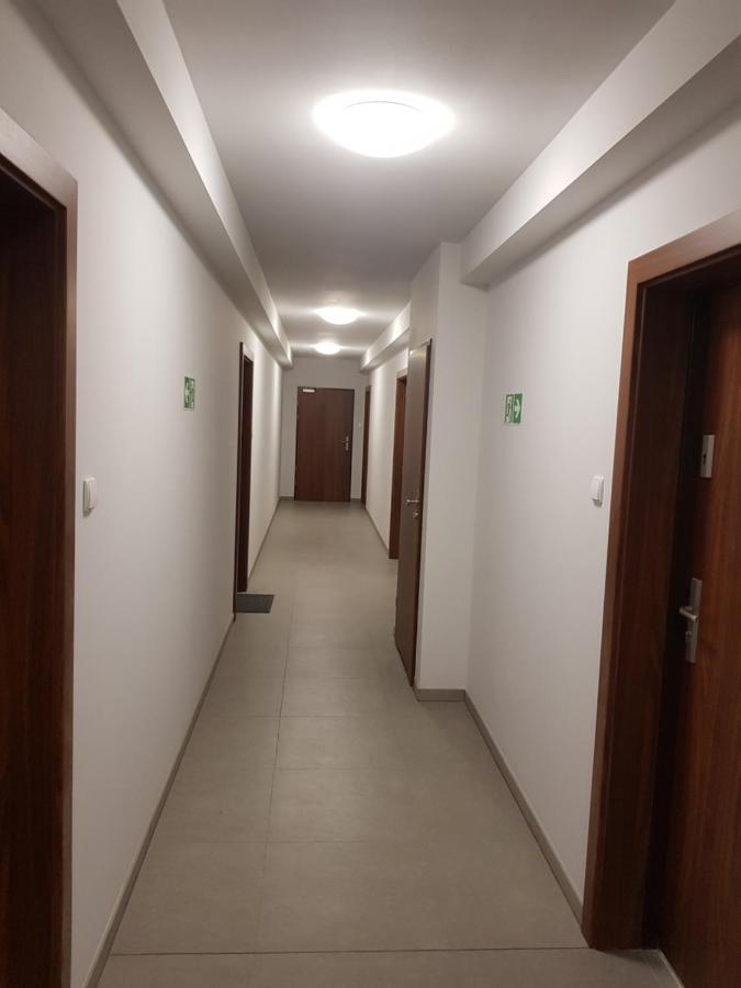 Апартаменты Apartament 21 Свиноуйсьце Экстерьер фото