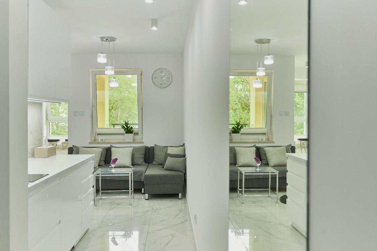 Апартаменты Apartament 21 Свиноуйсьце Экстерьер фото